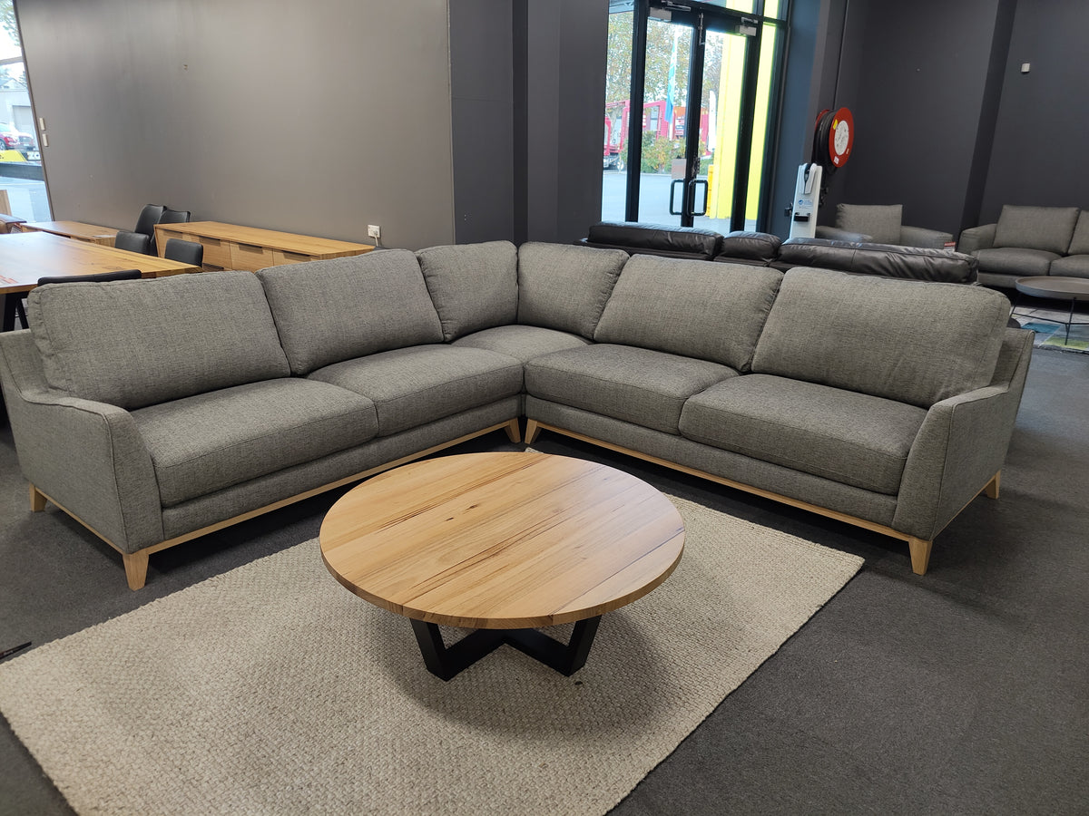 PALERMO The Living Room Warehouse